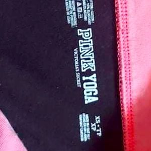 PINK YOGA 🧘‍♀️